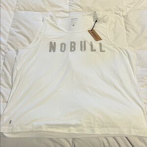 NOBULL Men’s White Muscle Tee
NWT
Size: XL